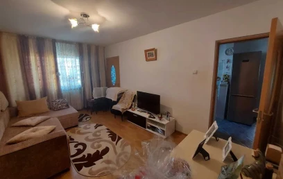 Apartament de vanzare 2 camere  decomandat  Alexandru cel Bun 146400