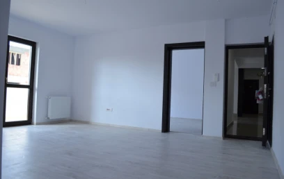 Apartament nou de vanzare 2 camere  semidecomandat  Pacurari 130040